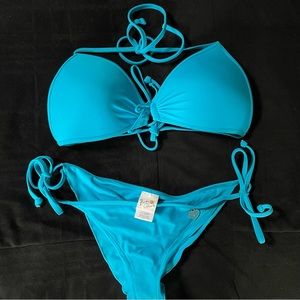 Teal blue box glove swimsuit bikini